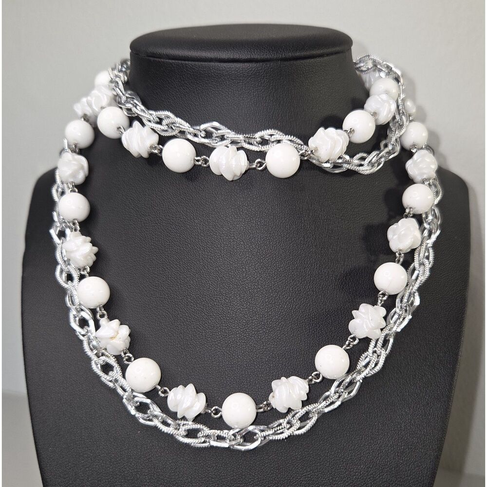 Sarah Coventry Vintage Summer Magic Necklace